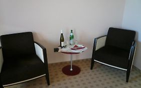 Wohnen Mit Stil Und Licht Im Gaestehaus Zwo